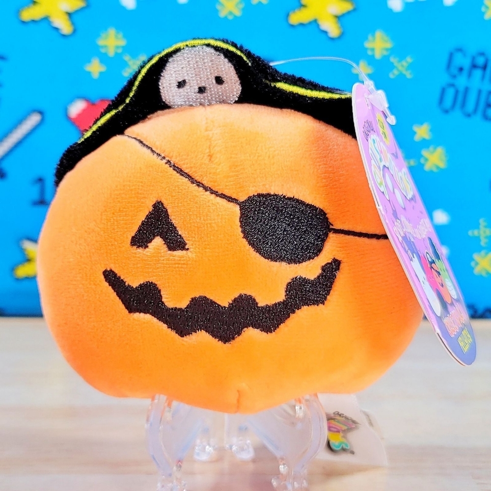 Squishmallow Paxton the Pirate Pumpkin 3.5" Clip Halloween Very HTF Plush NWT